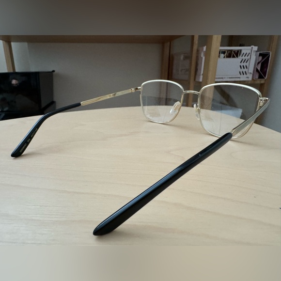 GUCCI GG0804O 004 Rectangular Square Gold Demo Lens 49 mm Women's Eyeglasses - Picture 9 of 9